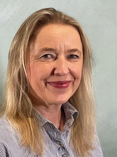 Frau Dr. Olde